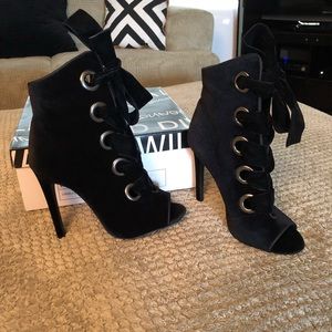 Wild Diva Open toe booties